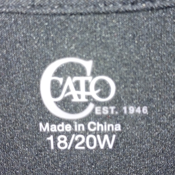 Top - Picture 2 of 3